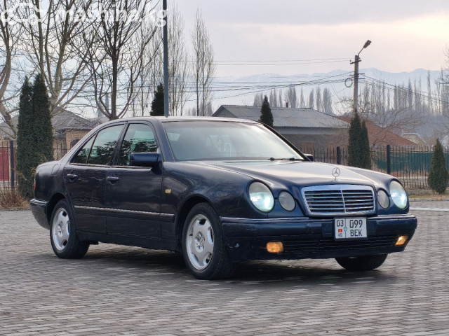 Mercedes-Benz E-Класс