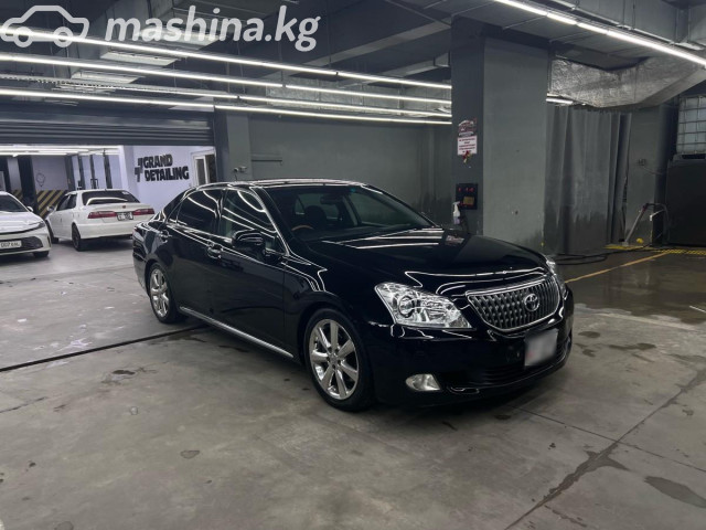 Toyota Crown Majesta