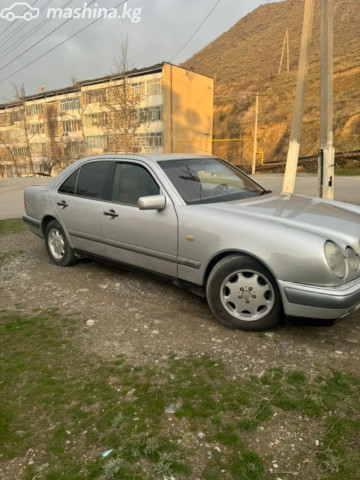 Mercedes-Benz E-Класс