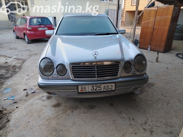 Mercedes-Benz E-Класс