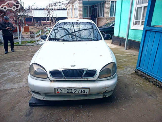 Daewoo Lanos (Sens)